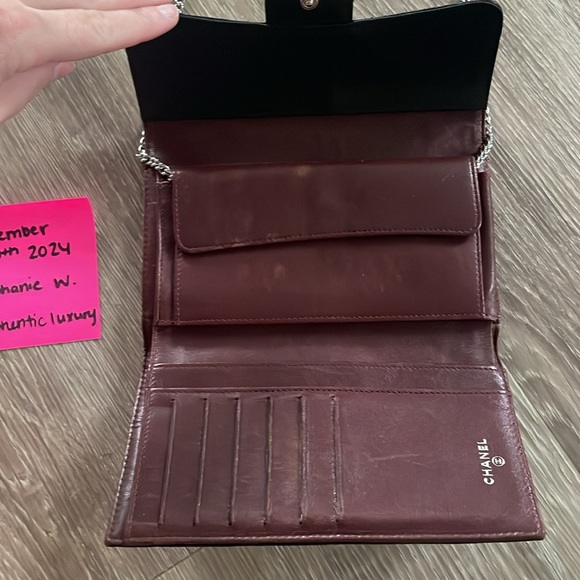 Authentic Black Lambskin Chanel Wallet Made in Italy - Picture 5 of 16